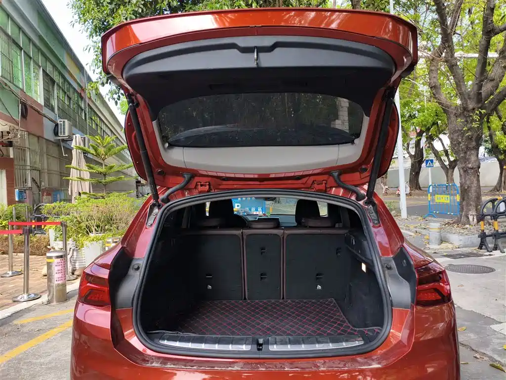 BMW X2 2021 — фото 18