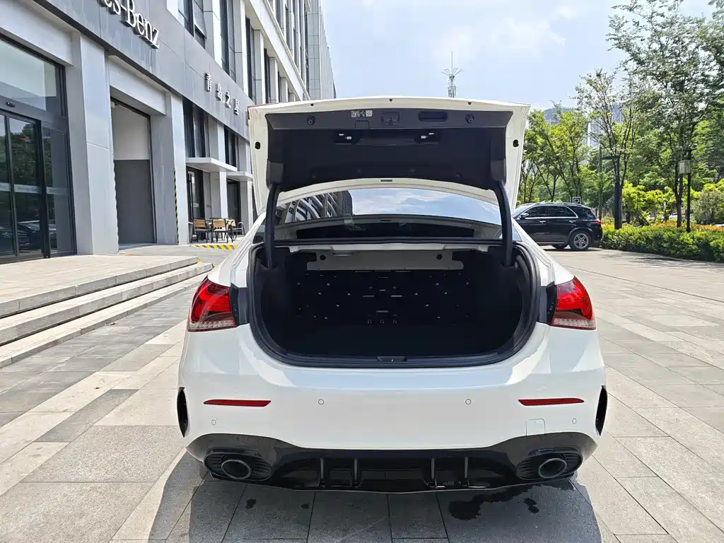 Mercedes-Benz A-Class AMG 2023 — фото 14