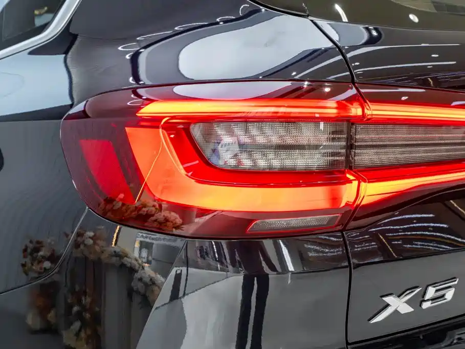 BMW X5 2022 — фото 9