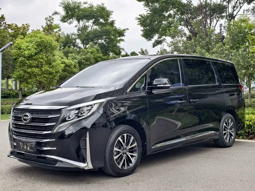 GAC Trumpchi M8 2022 — фото 1
