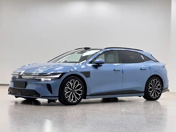 Zeekr 007GT 2025