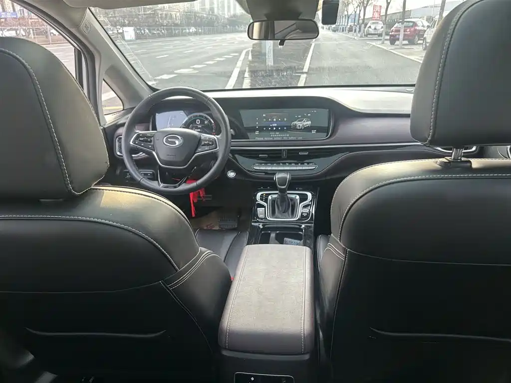 GAC Motor Trumpchi M6 2024 — фото 15