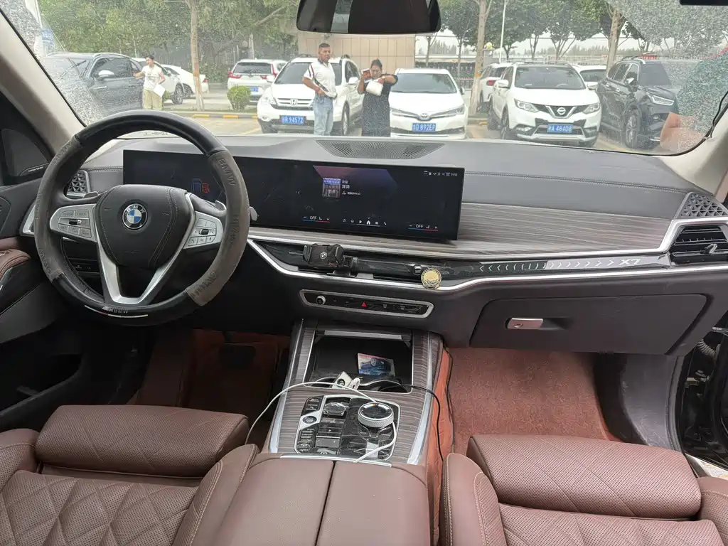 BMW X7 2024 — фото 5