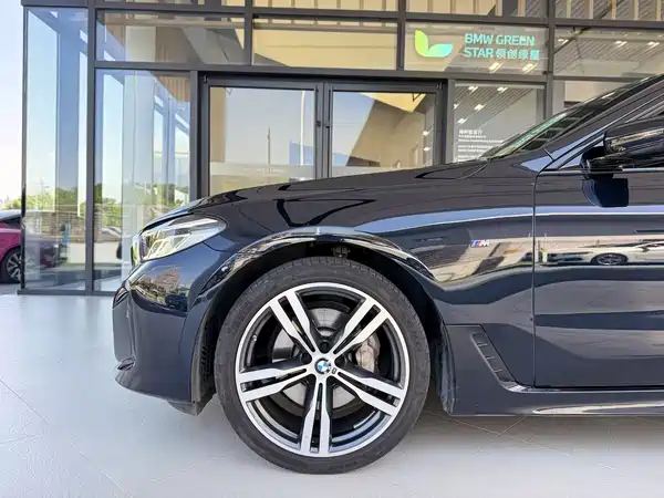 BMW 6 Series GT 2024