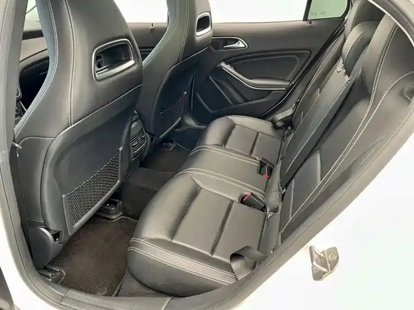 Mercedes-Benz GLA 2019