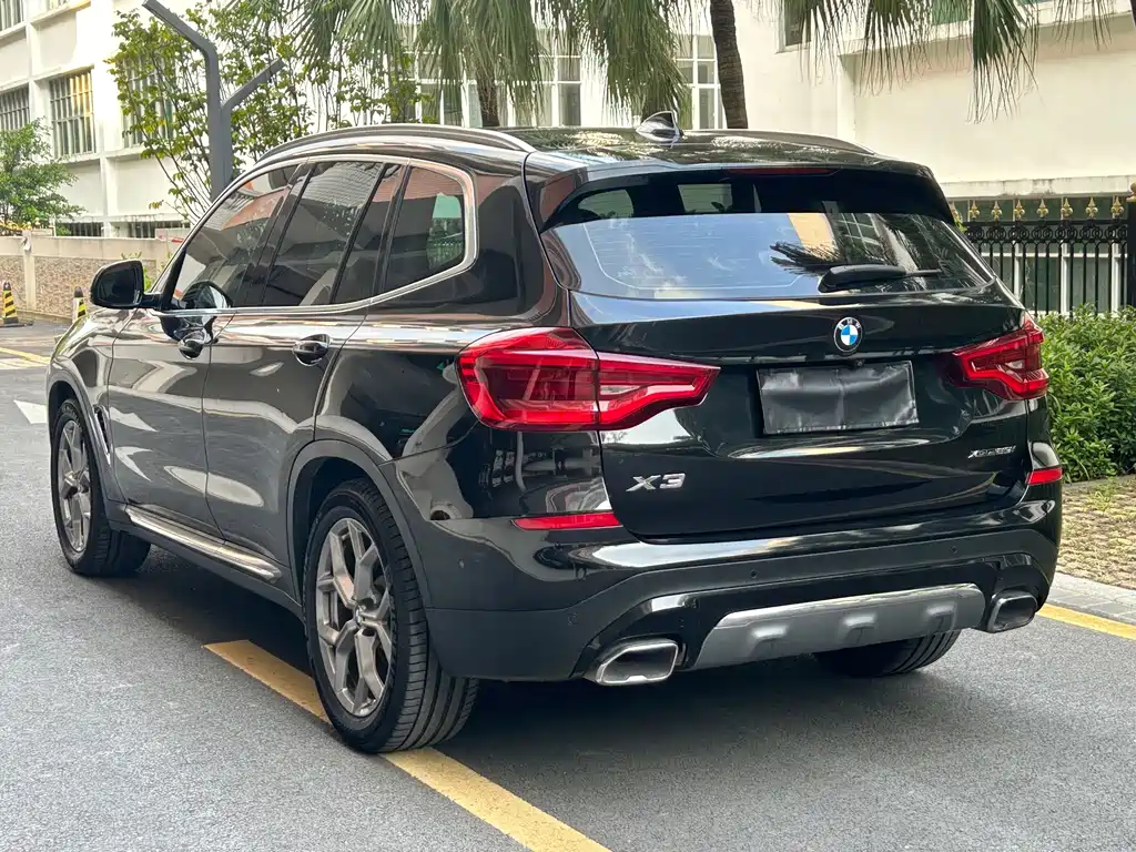 BMW X3 2019 — фото 6