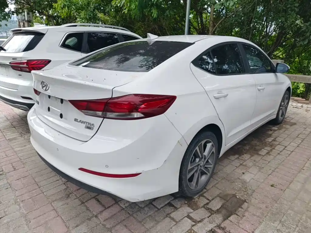Hyundai Celesta 2017 — фото 7