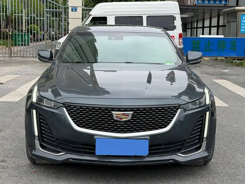 Cadillac CT5 2021 — фото 2