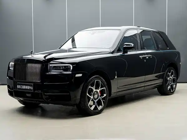 Rolls-Royce Cullinan 2024
