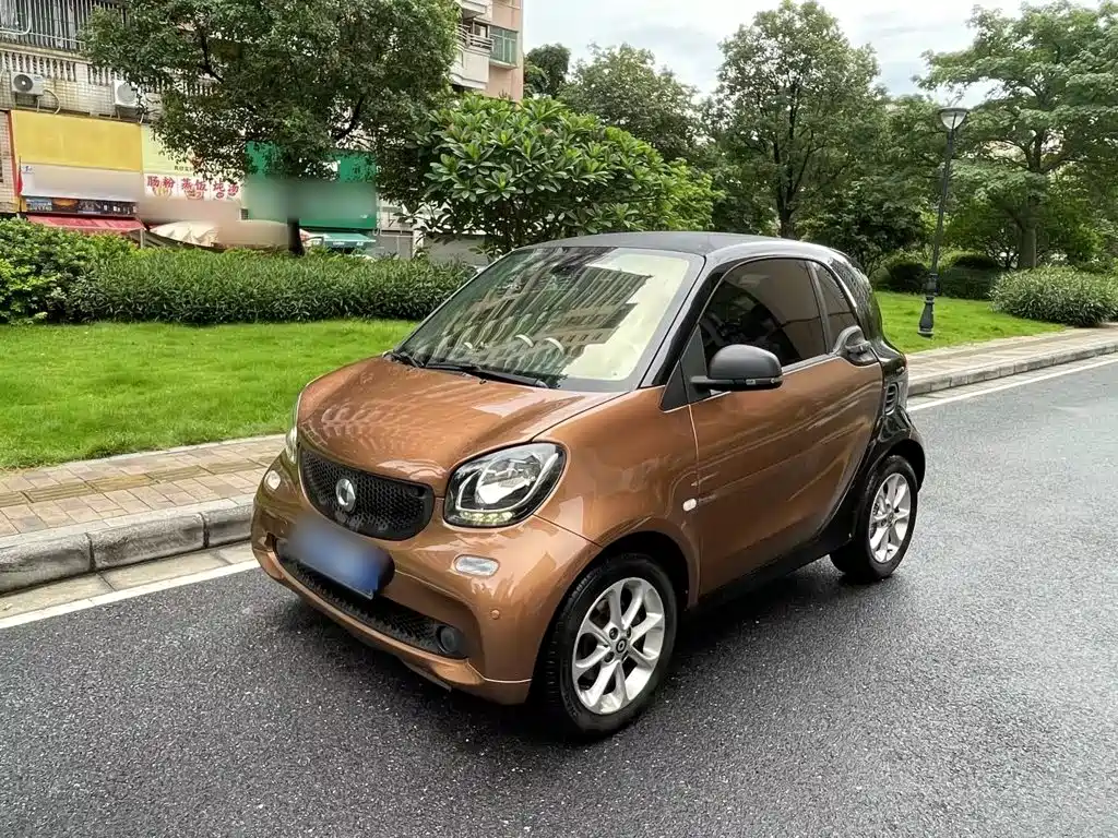 smart fortwo 2015 — фото 2