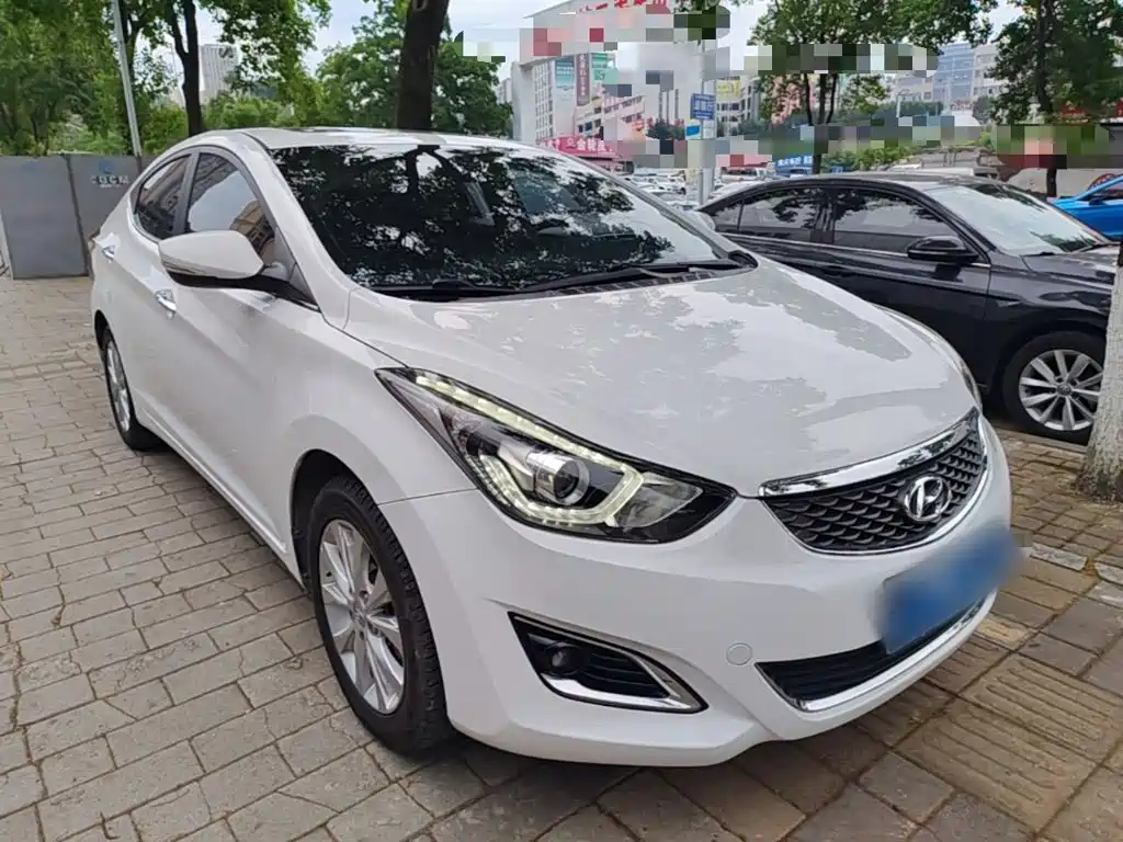 Hyundai Elantra Langdong 2016 — фото 4