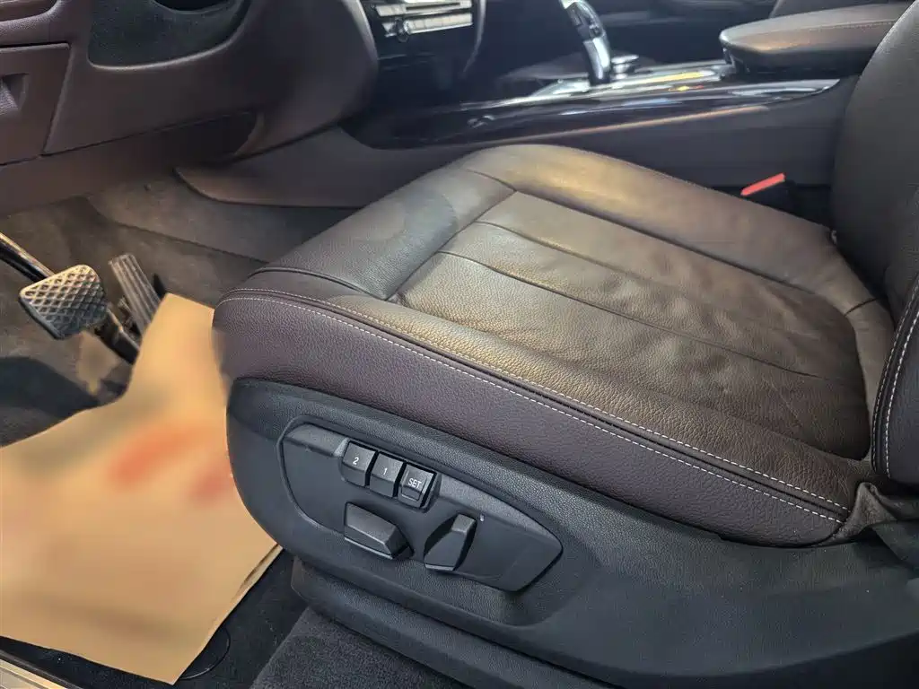 BMW X5 2016 — фото 10