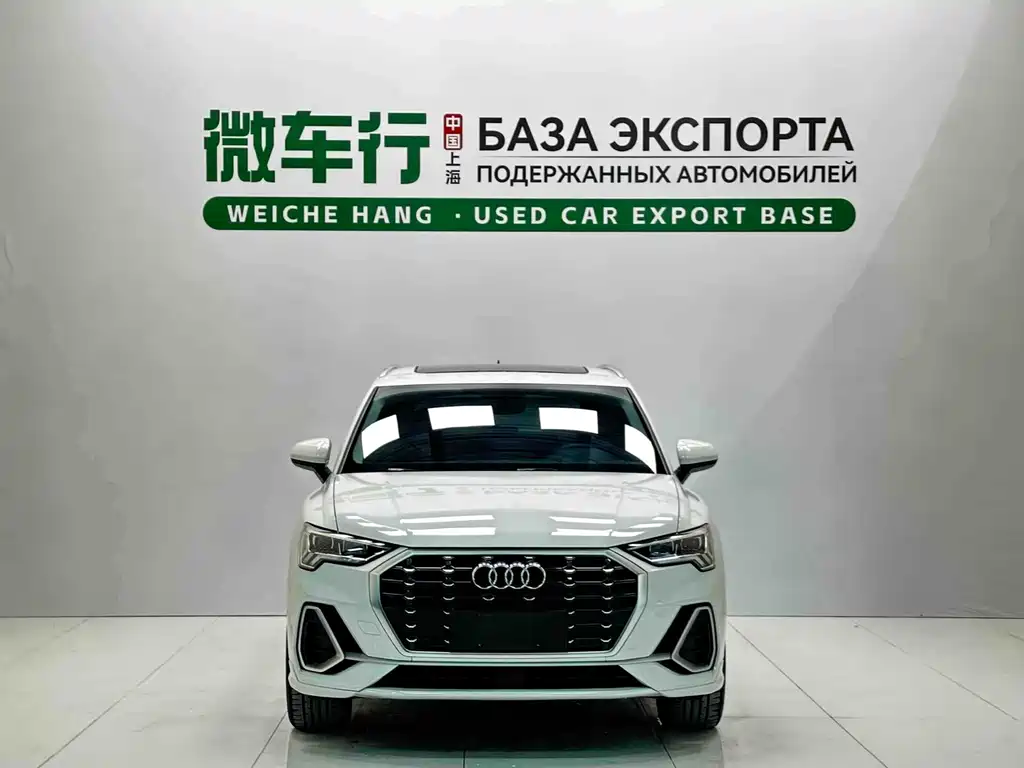 Audi Q3 2022 — фото 2