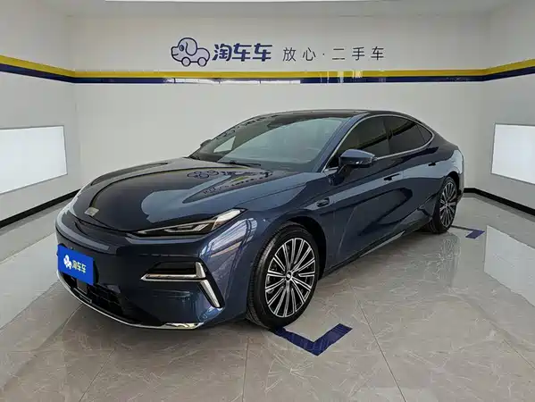 Geely Galaxy Starshine 8 2025