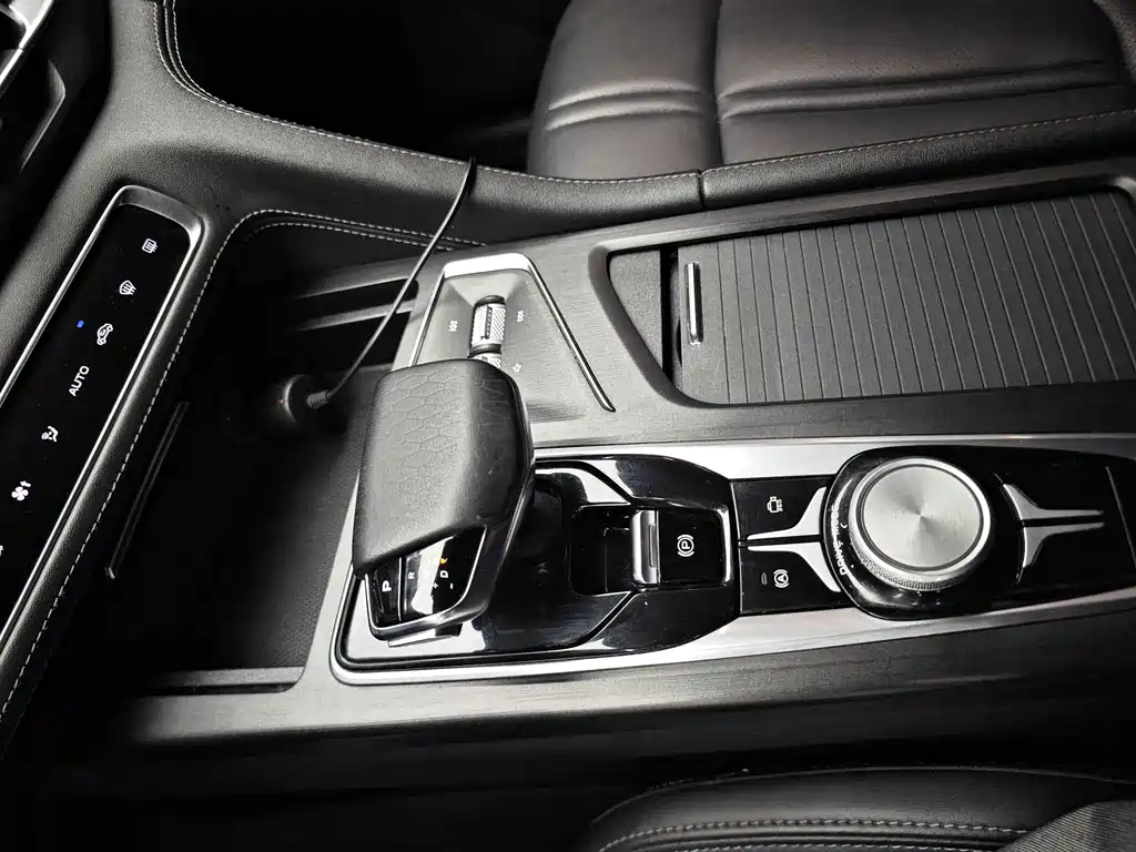 Changan CS75 PLUS 2021 — фото 10