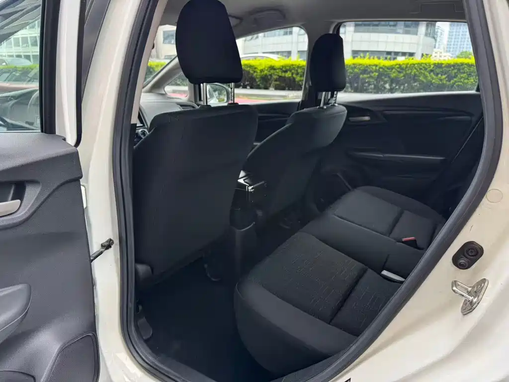 Honda Fit 2015 — фото 6
