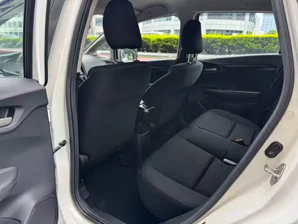 Honda Fit 2015