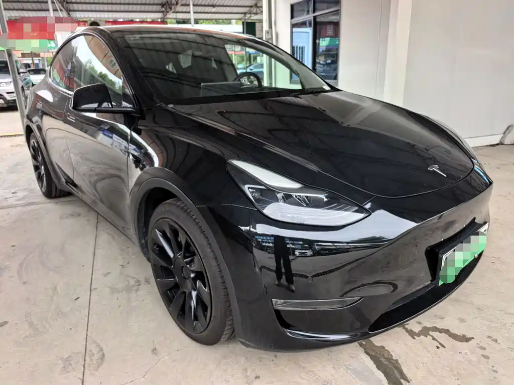 Tesla Model Y 2021 — фото 1