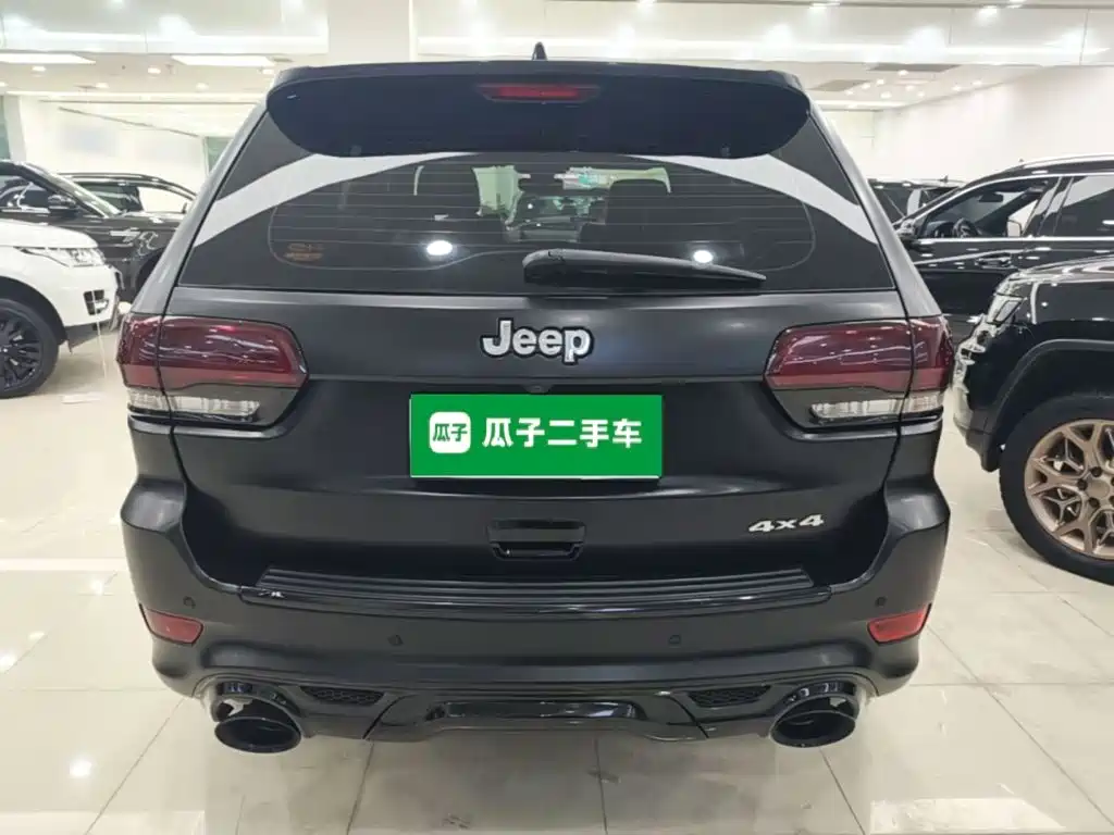 Jeep Grand Cherokee 2018 — фото 6