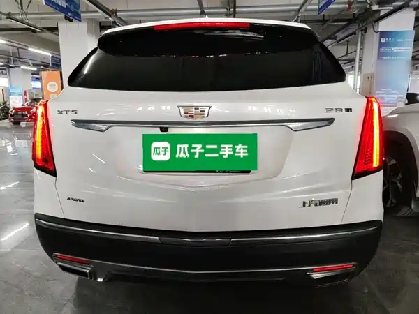 Cadillac XT5 2021