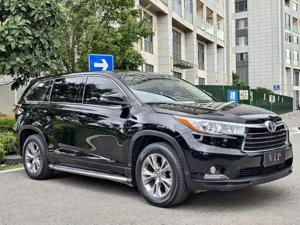 Toyota Highlander 2018