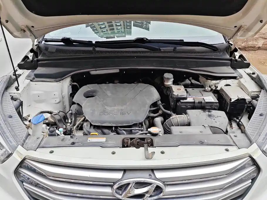 Hyundai ix25 2015 — фото 10