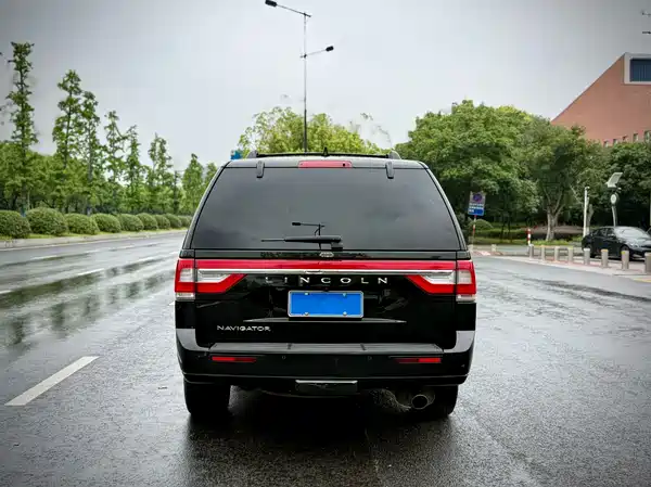 Lincoln Navigator 2018