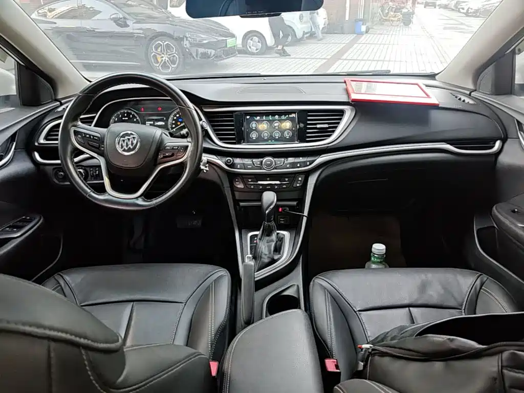 Buick Excelle 2020 — фото 10
