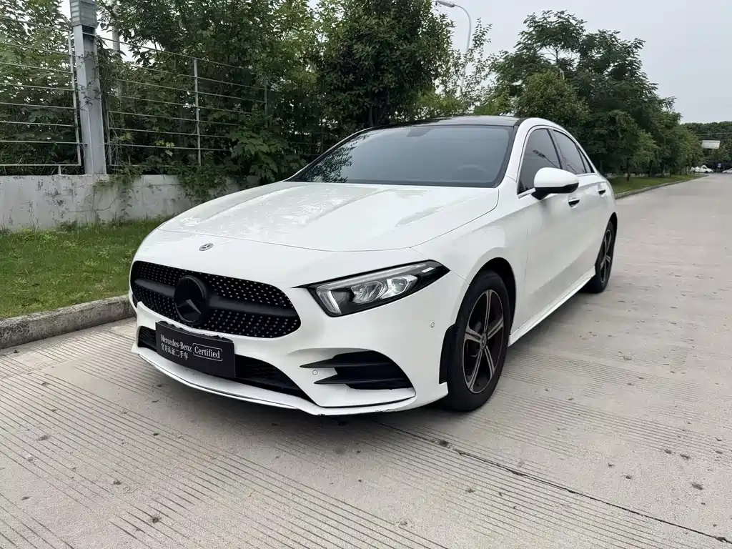 Mercedes-Benz A-Class 2023 — фото 1