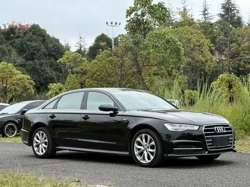 Audi A6L 2019 — фото 2
