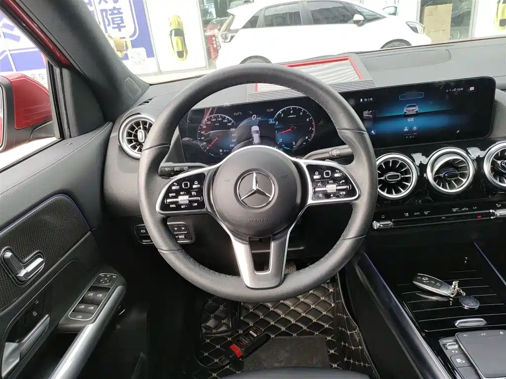 Mercedes-Benz GLA 2021 — фото 11