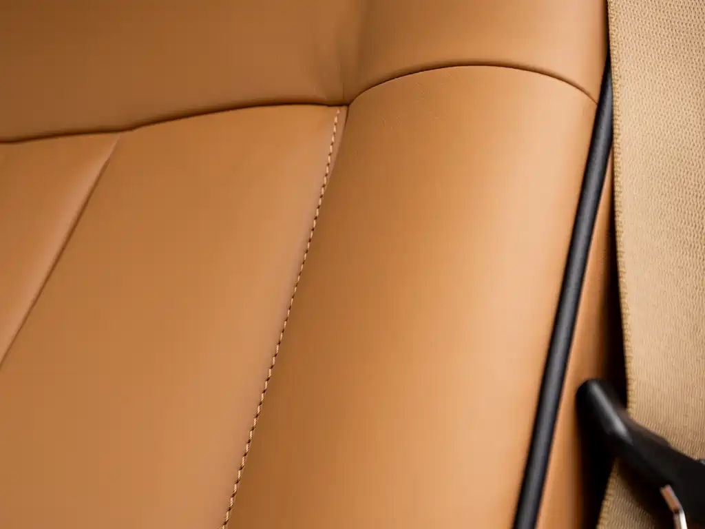 Rolls-Royce Phantom 2016 — фото 27