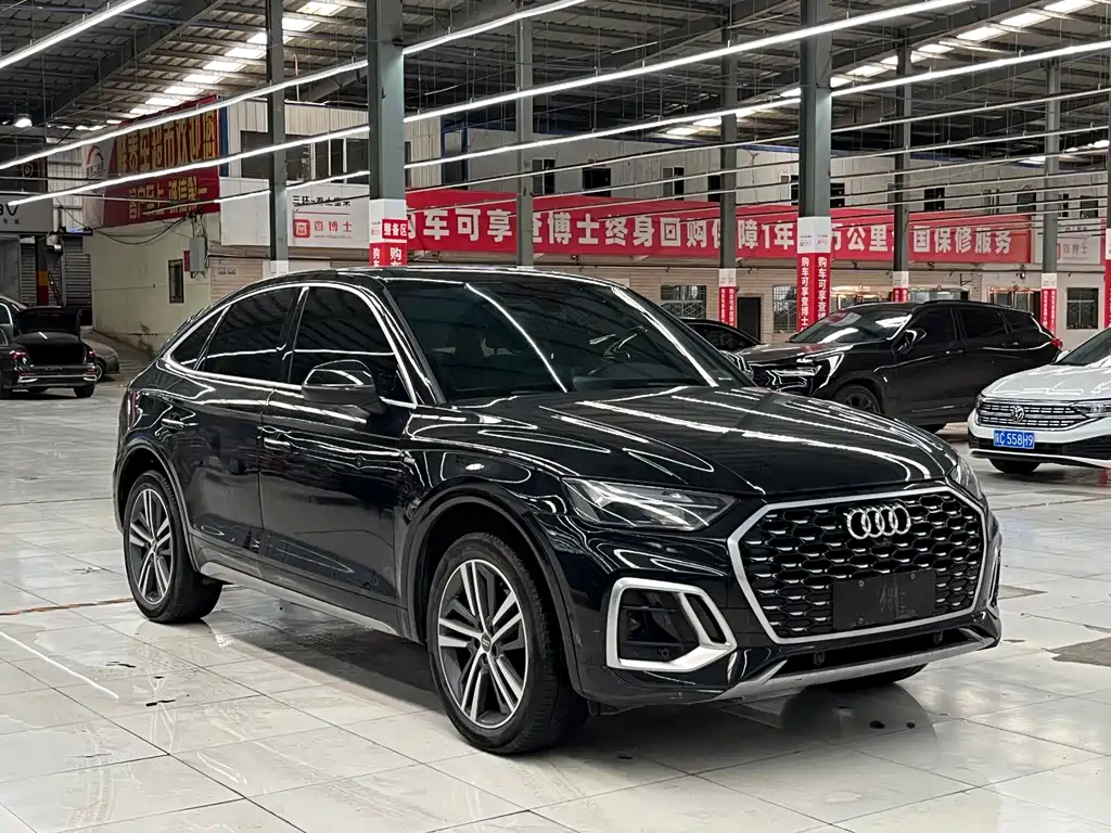 Audi Q5L Sportback 2021 — фото 3