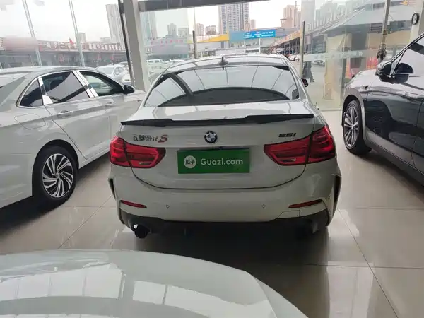 BMW 1 Series 2021