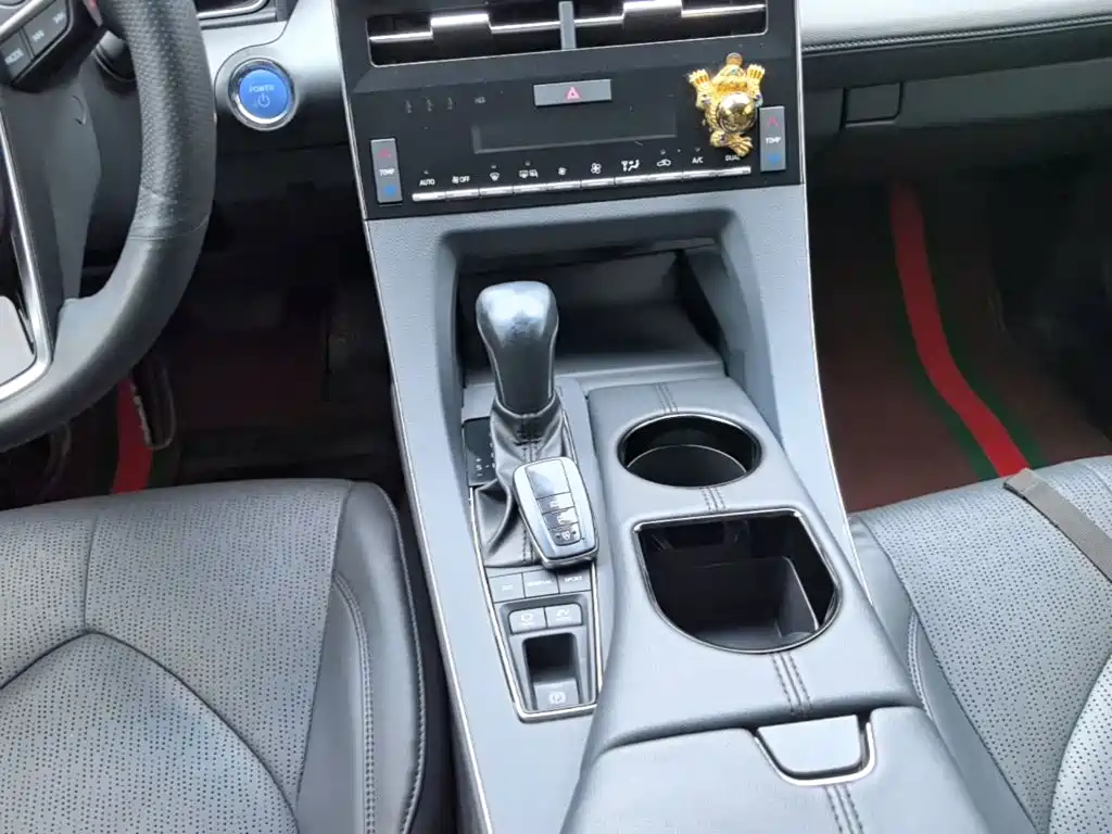 Toyota Avalon 2022 — фото 14