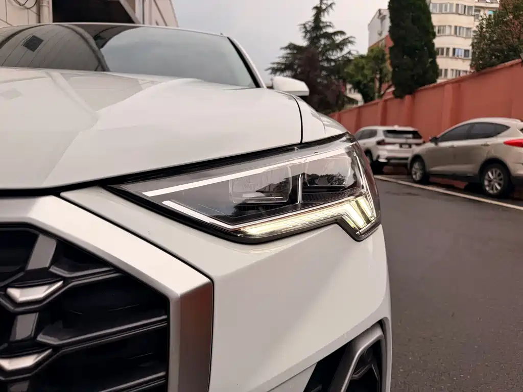 Audi Q3 2023