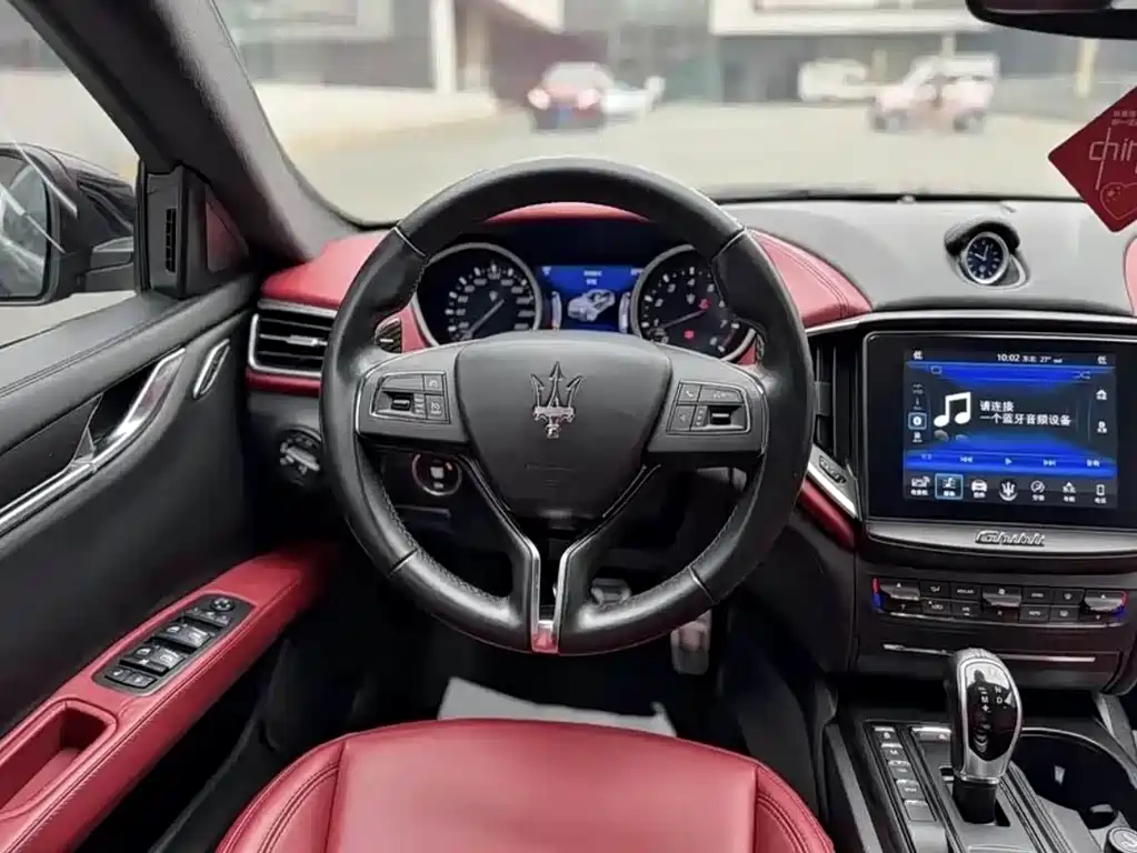 Maserati Ghibli 2014 — фото 13
