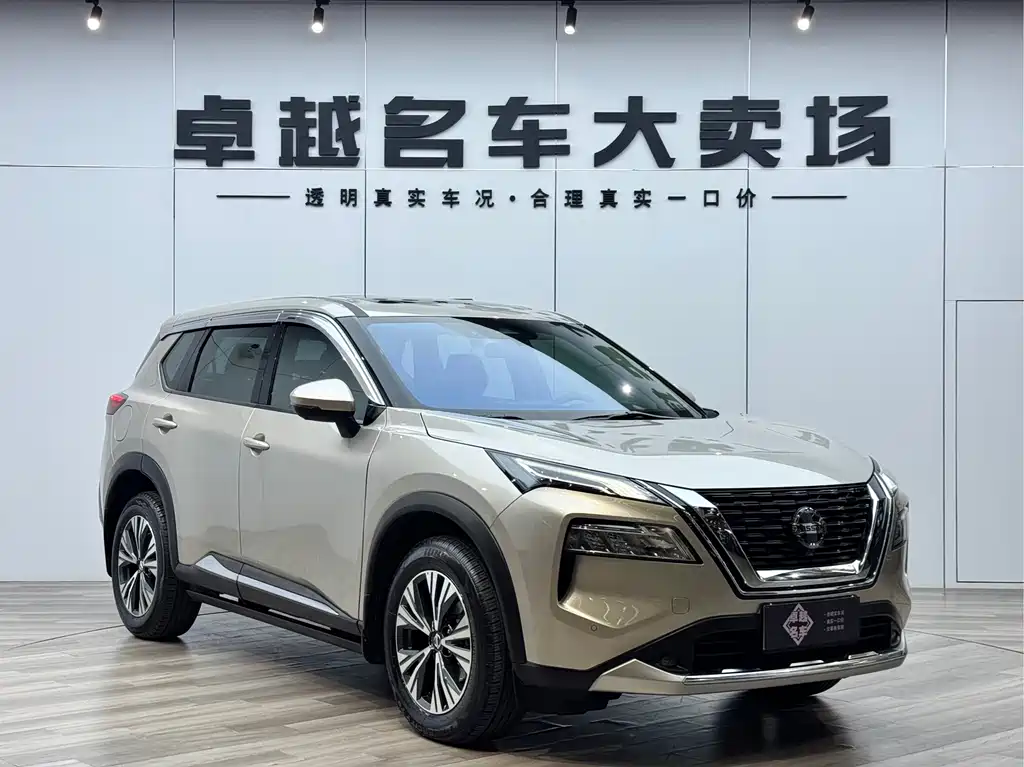 Nissan X-Trail 2021 — фото 1