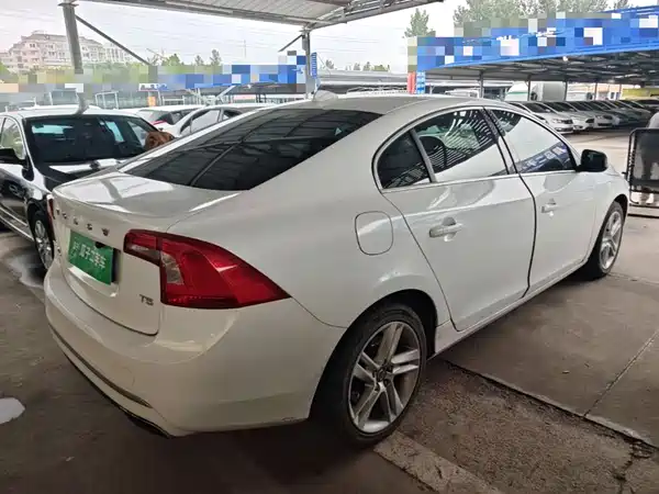 Volvo S60 2014