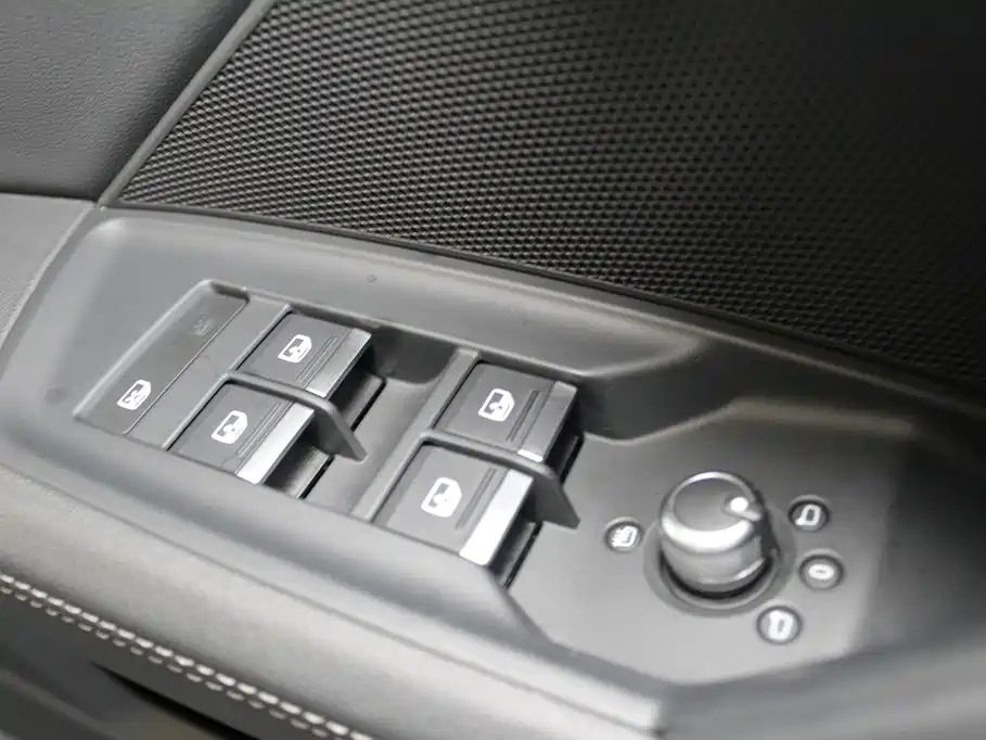 Audi A3 2024 — фото 13