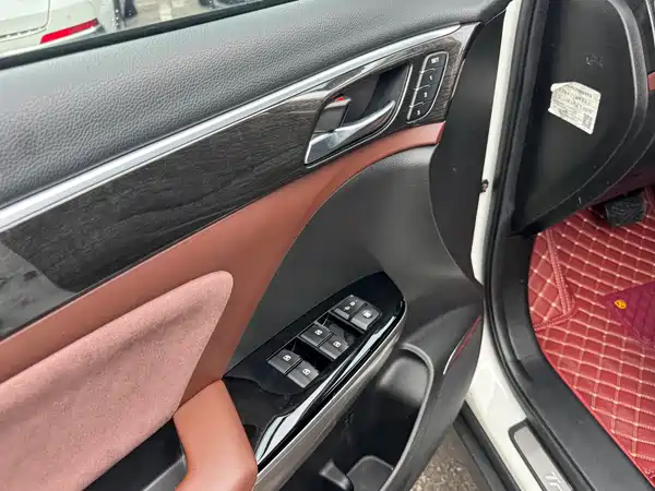 GAC Trumpchi GS8 2019