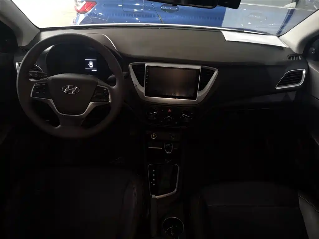 Hyundai Verna 2021 — фото 10
