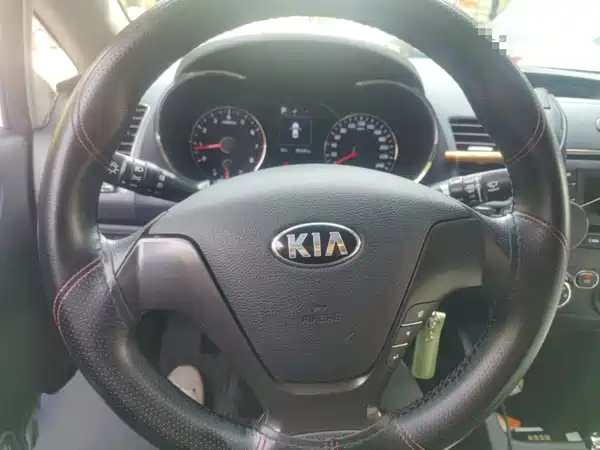 Kia K3 2017