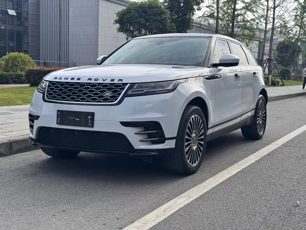 Land Rover Velar 2019 — фото 1