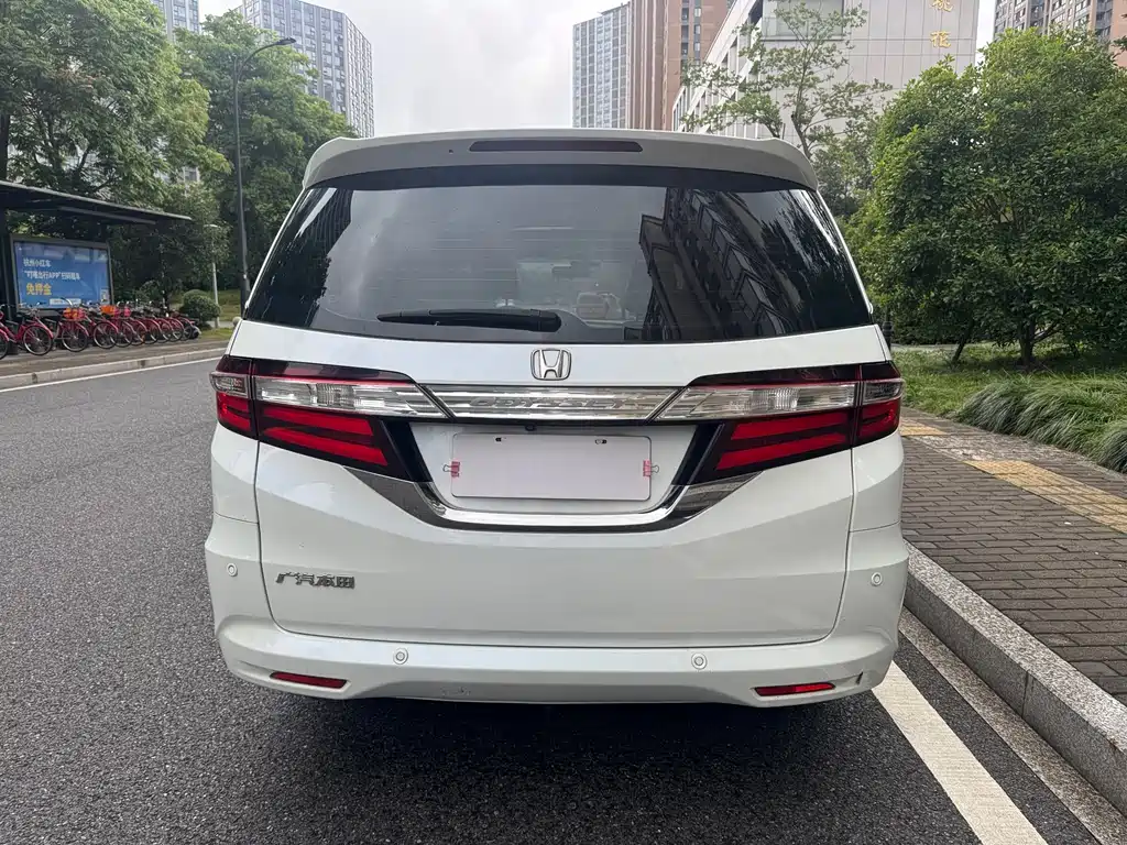 Honda Odyssey 2018 — фото 4