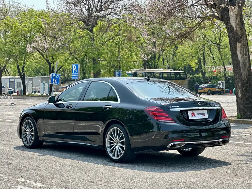 Mercedes-Benz S-Class 2019 — фото 12