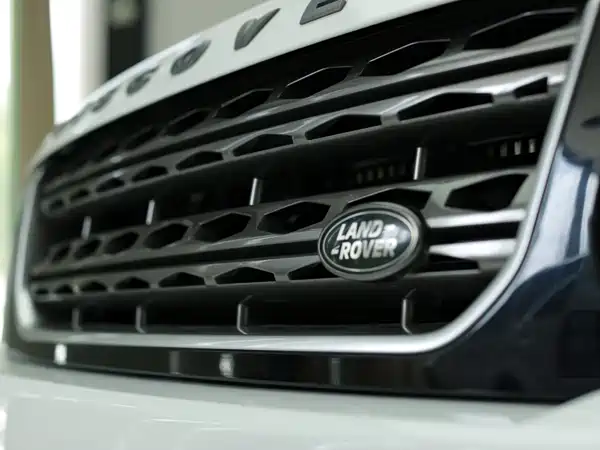 Land Rover Discovery 2016