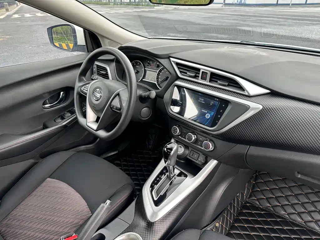 Nissan Bluebird 2019 — фото 13
