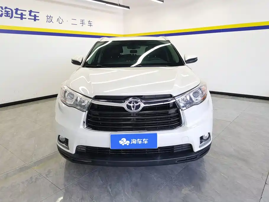 Toyota Highlander 2018 — фото 2