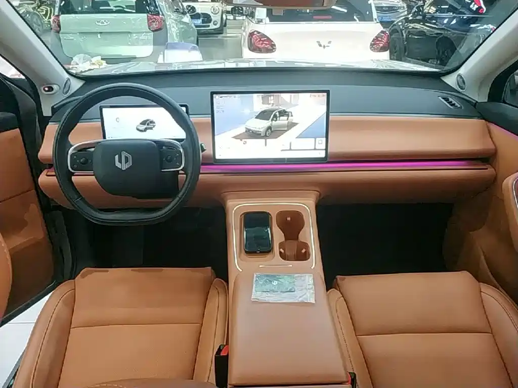 Leapmotor C10 2025 — фото 10